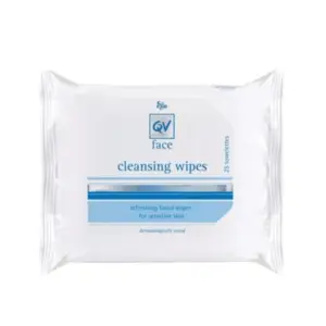 مناديل كيو في المعطّرة لتنظيف الوجه - 25 منديل مناديل للوجه