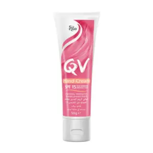 كيو في كريم اليدين بعامل الحماية من الشمس 15